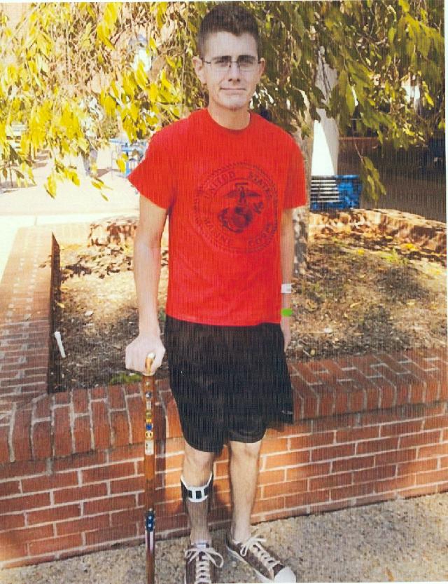 Marine Sgt William MacKenzie. Cane carved by Hal Weisel of HVWC.